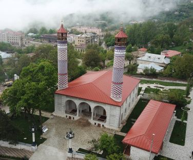 Yuxarı Gövhərağa məscidi